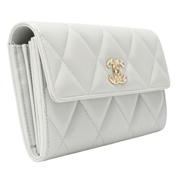 CHANEL Authentic Gray Lambskin Leather Logo Wallet - Picture 3 of 10